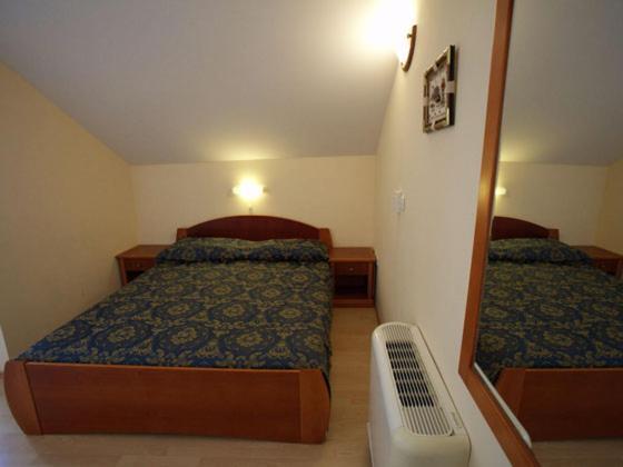 Studio Apartmani Bijeli Delfin Biograd Na Moru Extérieur photo